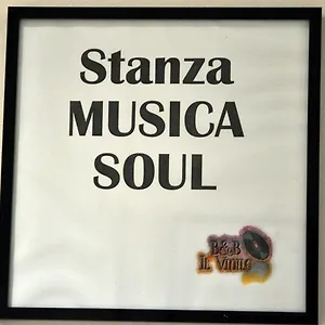 Il Vinile , Carrara Italia